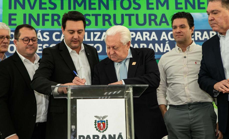 Curitiba, 24 de junho de 2024 - Governador Carlos Massa Ratinho Junior anunciou investimentos de R$ 505 milhões em energia e infraestrutura de gás canalizado para acelarar o crescimento do Paraná.