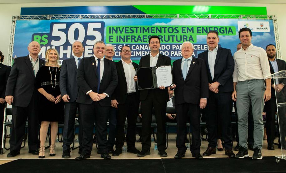 Curitiba, 24 de junho de 2024 - Governador Carlos Massa Ratinho Junior anunciou investimentos de R$ 505 milhões em energia e infraestrutura de gás canalizado para acelarar o crescimento do Paraná.