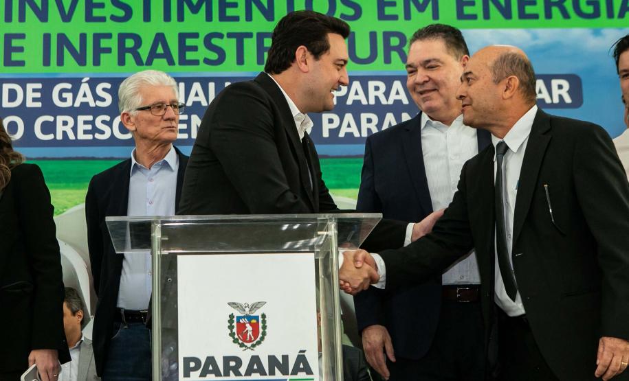 Curitiba, 24 de junho de 2024 - Governador Carlos Massa Ratinho Junior anunciou investimentos de R$ 505 milhões em energia e infraestrutura de gás canalizado para acelarar o crescimento do Paraná.