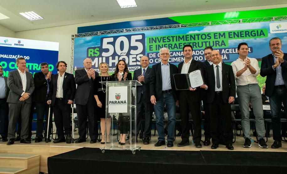 Curitiba, 24 de junho de 2024 - Governador Carlos Massa Ratinho Junior anunciou investimentos de R$ 505 milhões em energia e infraestrutura de gás canalizado para acelarar o crescimento do Paraná.