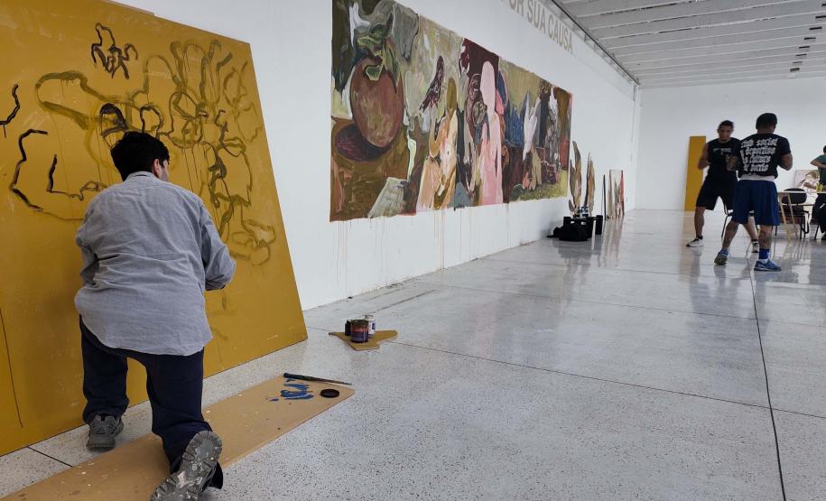 Museu de Arte Contemporânea (MAC-PR) - Sala Aberta – Durante a próxima quarta-feira, de entrada gratuita no museu, o MAC Paraná vai promover mais uma sessão aberta ao público de desenho com modelo vivo, a partir da observação de praticantes de boxe.
