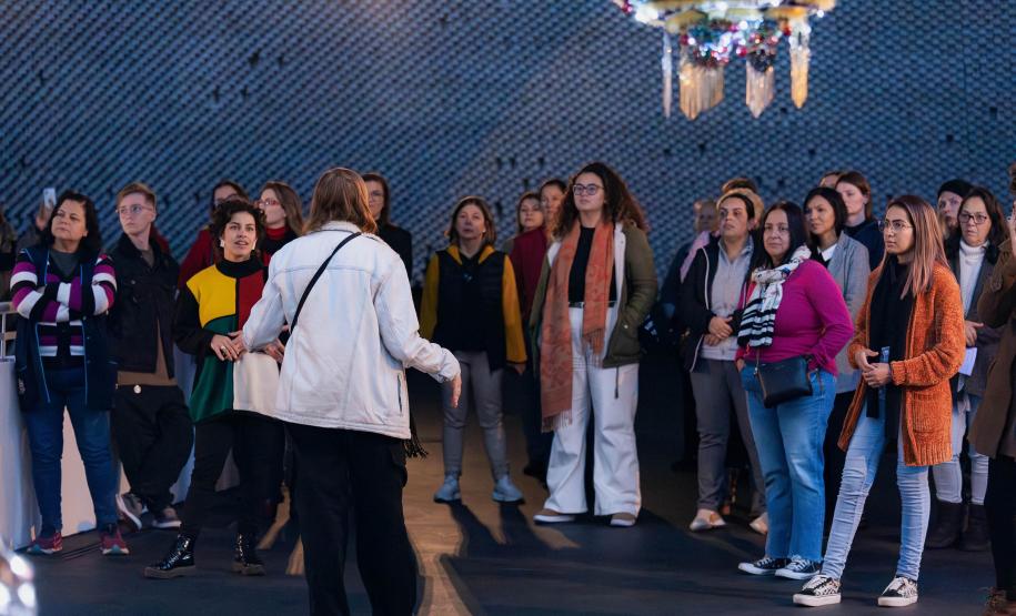 Agenda cultural: Sandra Sá, Magal, Blindagem e mostras no MON movimentam a semana