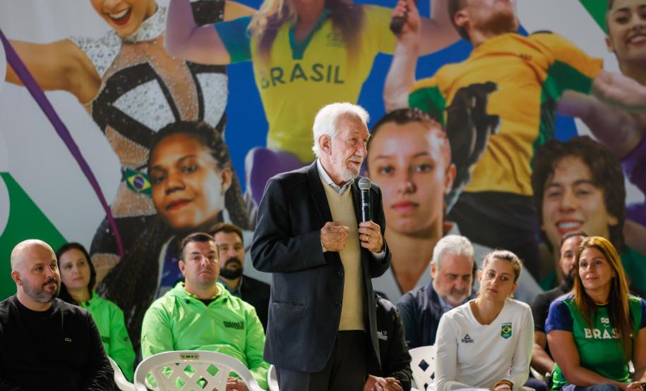 Governador em exercício Darci Piana participa do evento Transformando Pessoas, Formando Vencedores, evento que reuniu atletas e técnicos paranaenses que vão participar dos Jogos Olímpicos e Paralímpicos de Paris 2024.