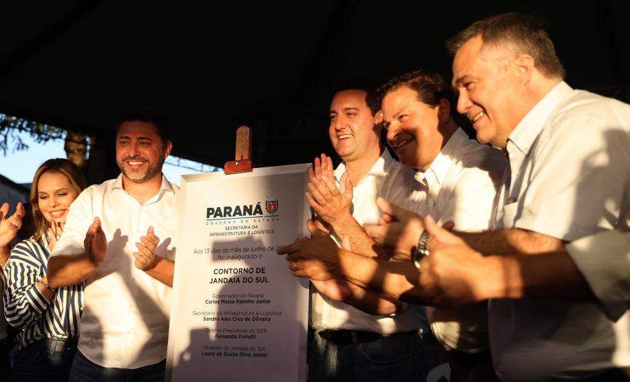 Governador inaugura novo contorno rodoviário de Jandaia do Sul