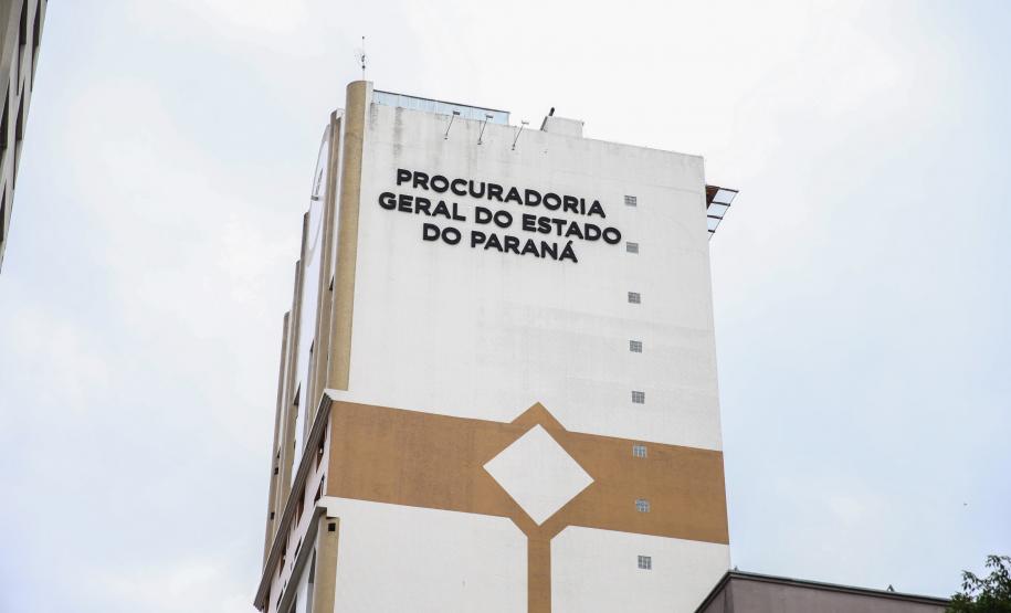 Edital do concurso da PGE com salário de R$ 32 mil é publicado; inscrições começam em agosto
