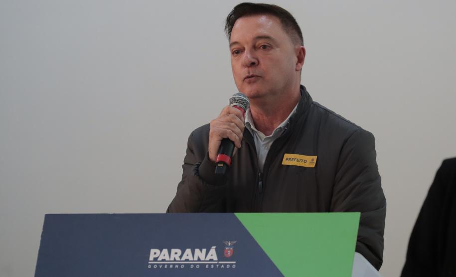O governador em exercício Darci Piana e o presidente da Sanepar, Wilson Bley, anunciam nesta terça-feira (02) um pacote de investimento em saneamento rural e urbano e distribuição de água, além da conclusão de obras emblemáticas do setor.
