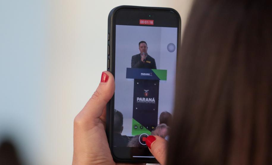 O governador em exercício Darci Piana e o presidente da Sanepar, Wilson Bley, anunciam nesta terça-feira (02) um pacote de investimento em saneamento rural e urbano e distribuição de água, além da conclusão de obras emblemáticas do setor.