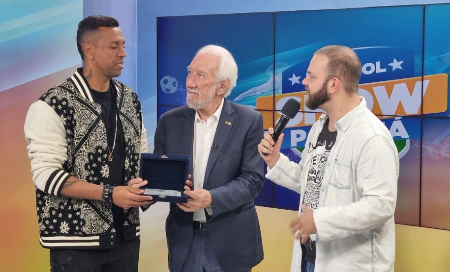 Piana destaca sucesso da 2ª divisão do Paranaense na TV Paraná Turismo em premiação