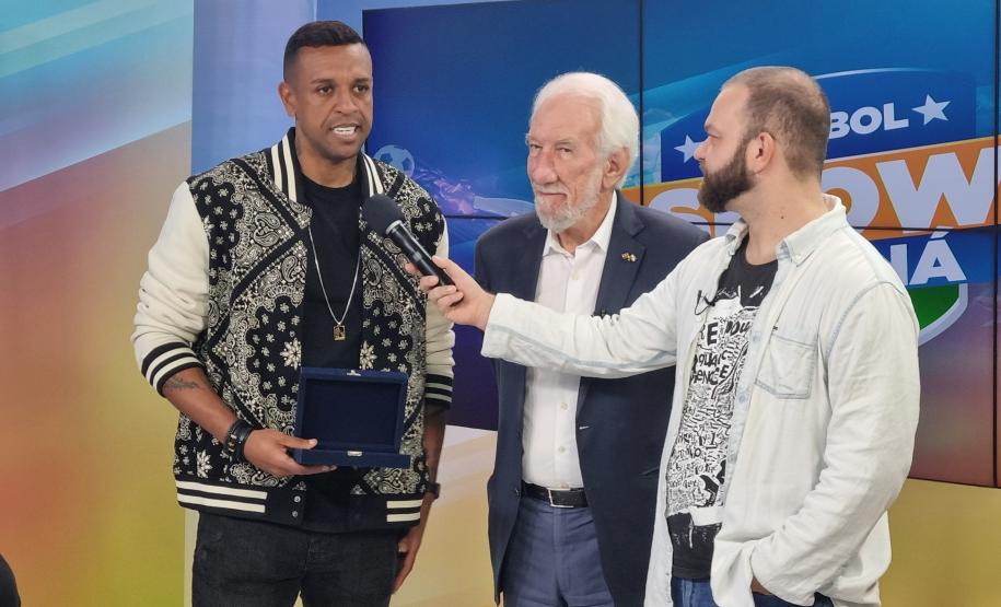 Piana destaca sucesso da 2ª divisão do Paranaense na TV Paraná Turismo em premiação