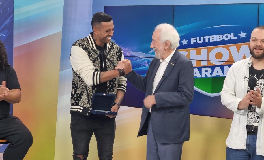 Piana destaca sucesso da 2ª divisão do Paranaense na TV Paraná Turismo em premiação