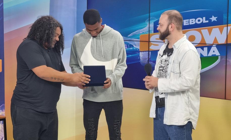 Piana destaca sucesso da 2ª divisão do Paranaense na TV Paraná Turismo em premiação