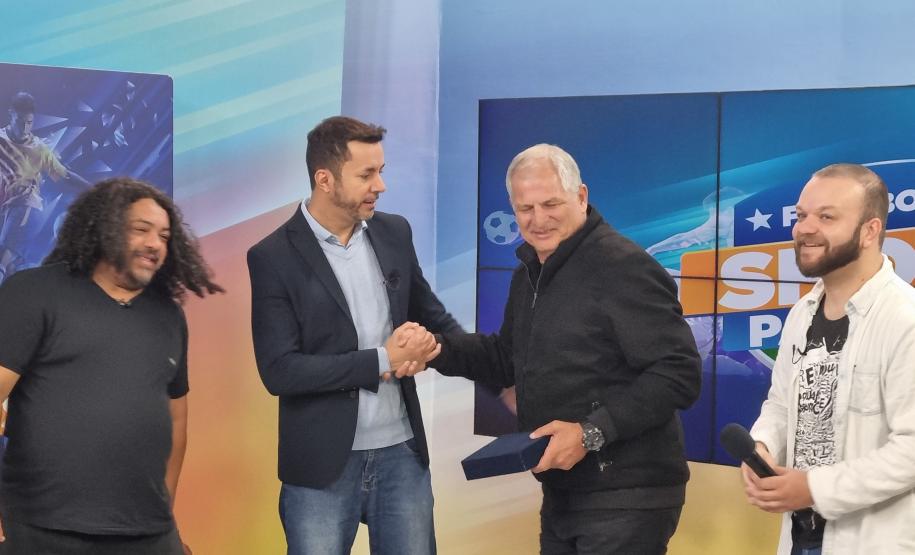 Piana destaca sucesso da 2ª divisão do Paranaense na TV Paraná Turismo em premiação