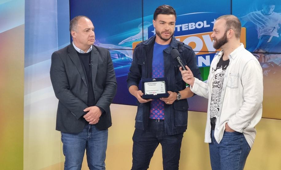 Piana destaca sucesso da 2ª divisão do Paranaense na TV Paraná Turismo em premiação