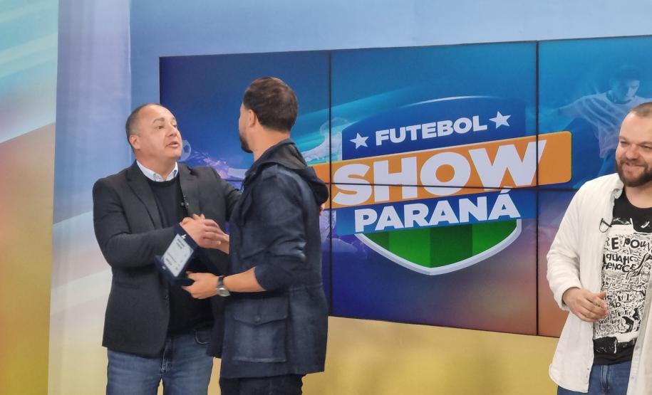 Piana destaca sucesso da 2ª divisão do Paranaense na TV Paraná Turismo em premiação