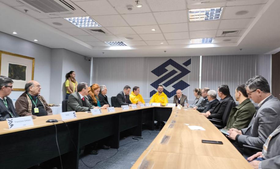 Parceria entre Governo do Paraná e Banco do Brasil amplia atendimento aos agricultores