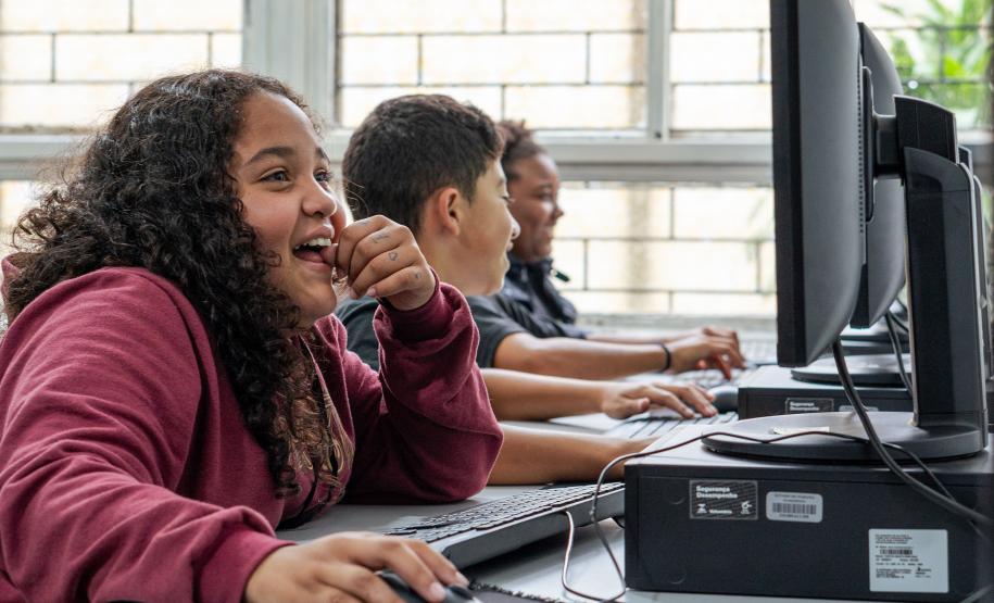 3ª etapa da Olimpíada de Matemática reúne 9 mil alunos e vai selecionar 252 finalistas