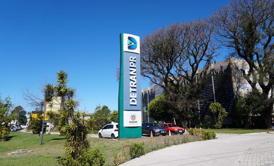 Mais de 100 mil carteiras de habilitação aguardam retirada nas Ciretrans no Paraná