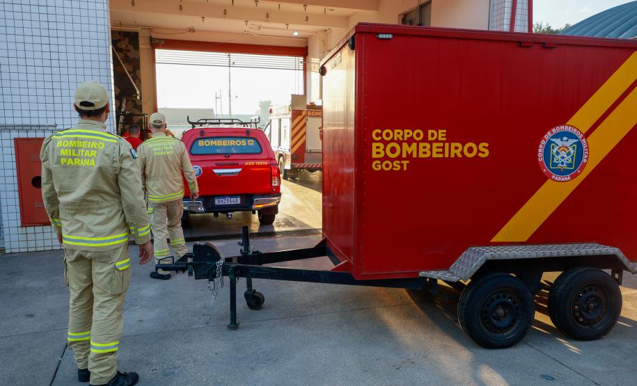 Paraná envia bombeiros para ajudar no combate a incêndios no Pantanal