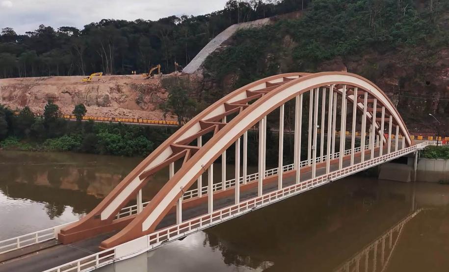 Cartão-postal: Ponte dos Arcos de União da Vitória é revitalizada pelo DER/PR.