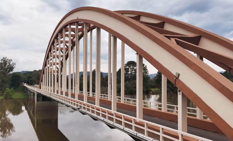 Cartão-postal: Ponte dos Arcos de União da Vitória é revitalizada pelo DER/PR.