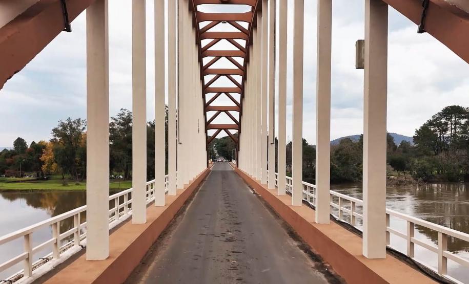 Cartão-postal: Ponte dos Arcos de União da Vitória é revitalizada pelo DER/PR.