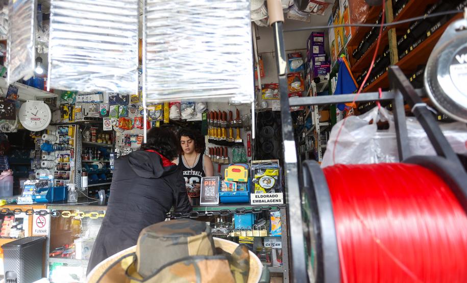 Volume de vendas do comércio no Paraná cresce 4,5% nos 5 primeiros meses do ano