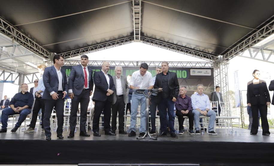 Governador autoriza início da pavimentação entre São José dos Pinhais e Mandirituba