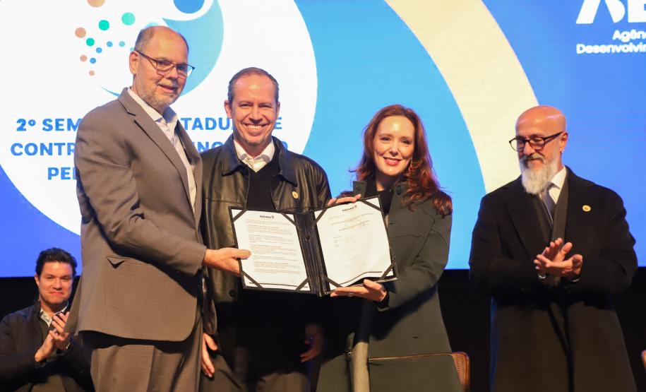 O Governo do Estado, por meio da Secretaria da Inovação, Modernização e Transformação Digital (SEI), apresentou nesta terça-feira (13) novidades voltadas à inovação: a criação de um novo hub para Govtechs e um acordo de colaboração com a Agência Brasileira de Desenvolvimento Industrial (ABDI), do governo federal, que dará apoio técnico especializado para futuras contratações do Estado em Pesquisa e Desenvolvimento (P&D).