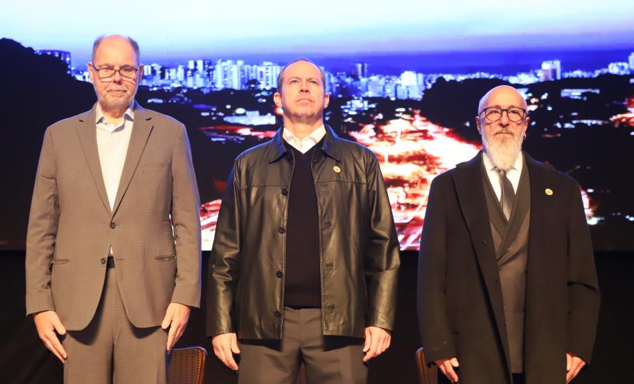 O Governo do Estado, por meio da Secretaria da Inovação, Modernização e Transformação Digital (SEI), apresentou nesta terça-feira (13) novidades voltadas à inovação: a criação de um novo hub para Govtechs e um acordo de colaboração com a Agência Brasileira de Desenvolvimento Industrial (ABDI), do governo federal, que dará apoio técnico especializado para futuras contratações do Estado em Pesquisa e Desenvolvimento (P&D).