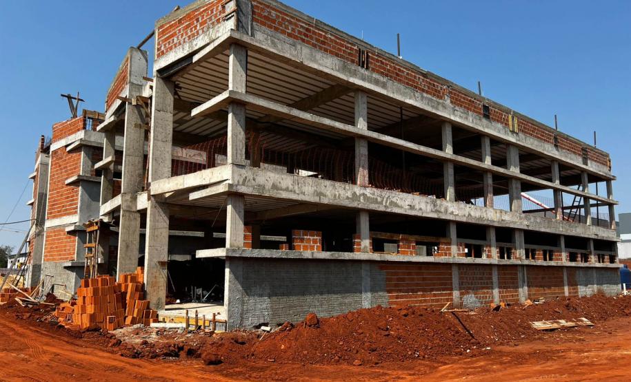 Ambulatório Médico de Especialidades (AME) Universitário de Ponta Grossa já atingiu 36% de execução da obra.