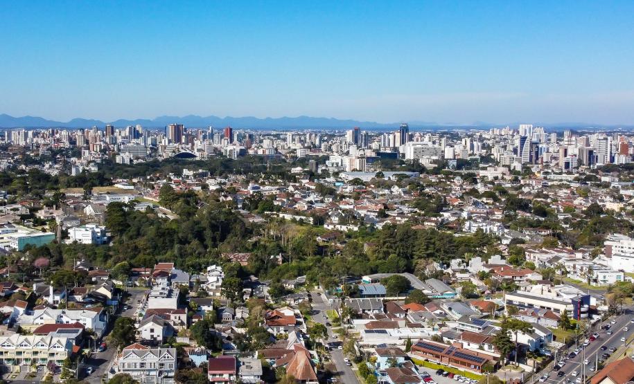 Repasses constitucionais do Estado crescem 27,3% em julho Na foto, Drone da cidade de Cascavel, localizada na região oeste do Paraná.