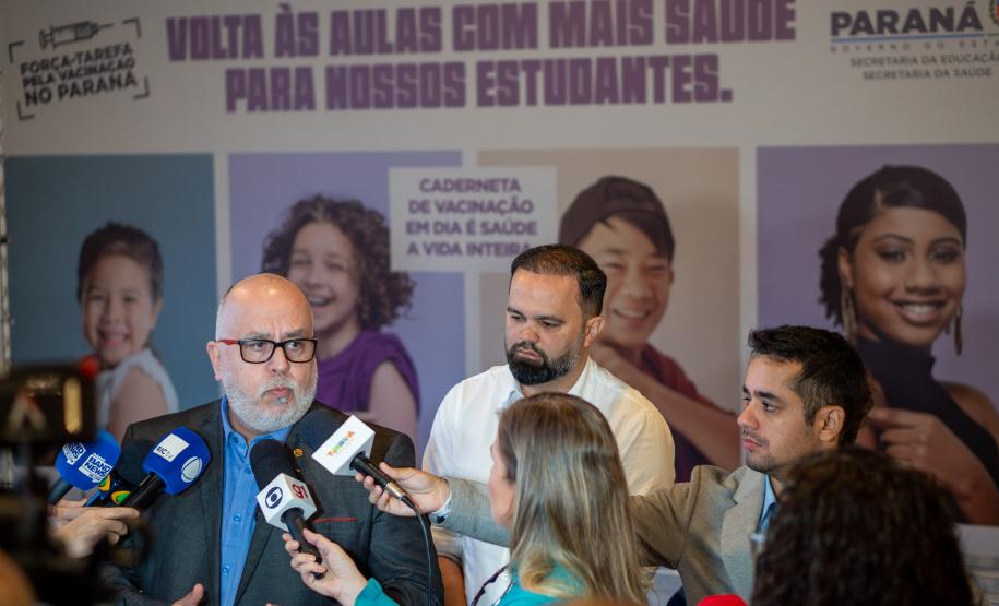 Governo reforça campanha de vacinação nas escolas do Paraná a partir de segunda-feira