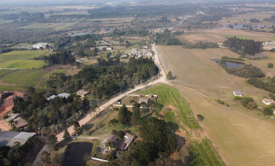 Estrada que liga São José dos Pinhais a Mandirituba