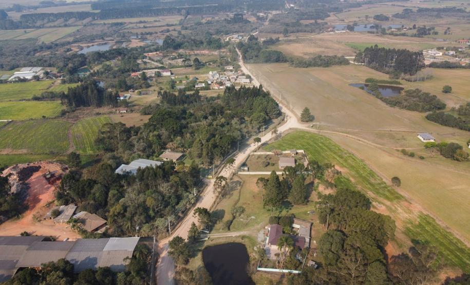 Estrada que liga São José dos Pinhais a Mandirituba