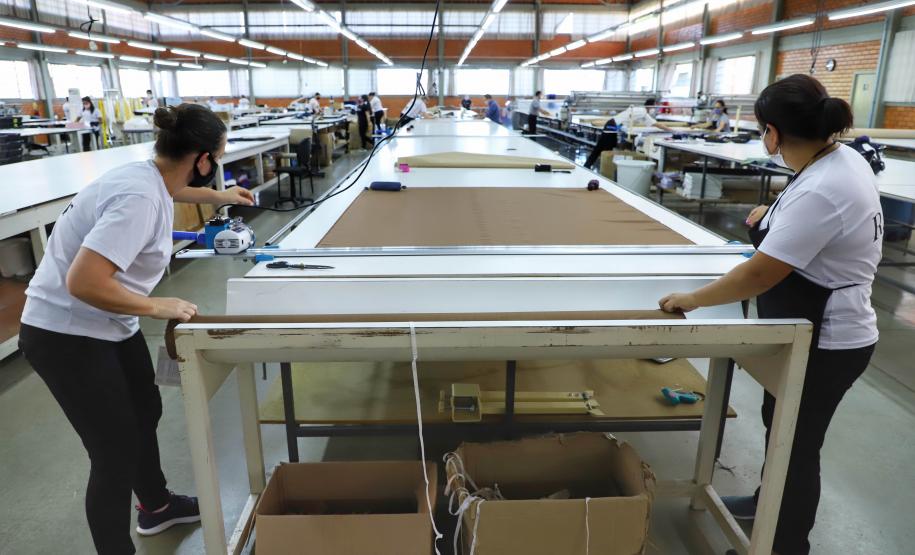 Paraná foi segundo estado que mais gerou empregos no Brasil em julho, aponta Caged