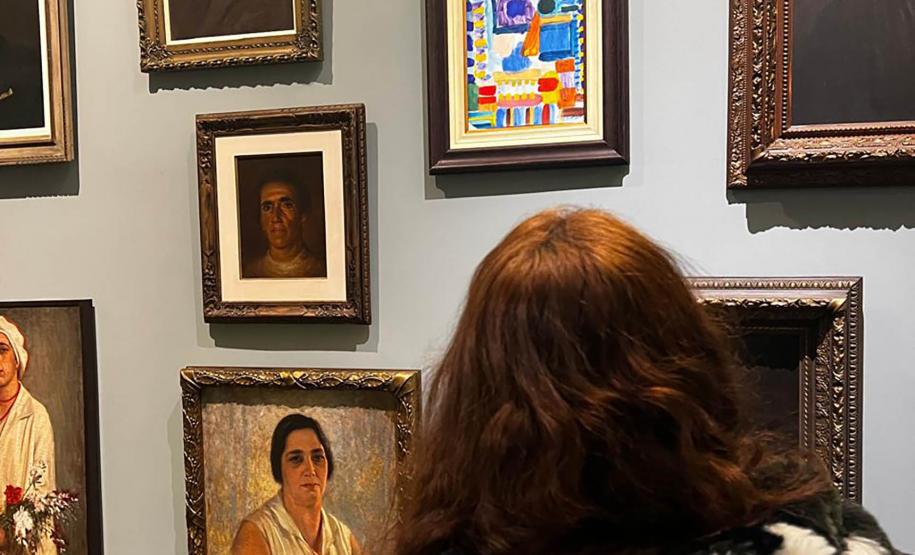 Museu Casa Alfredo Andersen (MCAA) - Diálogo de gerações – Jefferson Svoboda, atual residente no Museu Casa Alfredo Andersen, apresenta sua obra contemporânea ao lado dos trabalhos do mestre da pintura paranaense - Divulgação