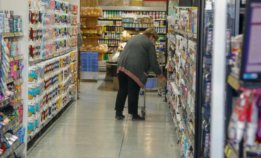 Emissões de notas fiscais aumentam 6,77% no 1º semestre de 2024 no Paraná