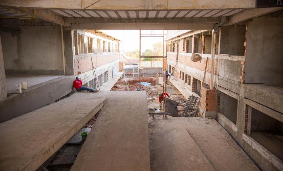 Ambulatório Médico de Especialidades (AME) Universitário de Ponta Grossa já atingiu 36% de execução da obra.