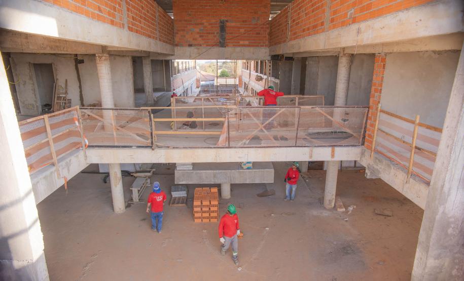 Ambulatório Médico de Especialidades (AME) Universitário de Ponta Grossa já atingiu 36% de execução da obra.