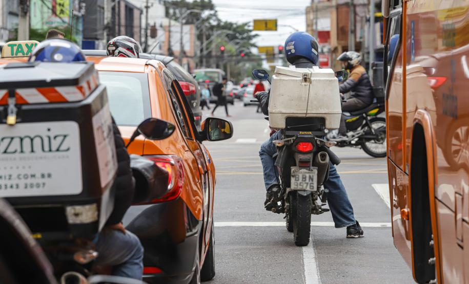 Com R$ 156 bilhões, Paraná tem a maior receita bruta de serviços do Sul do Brasil