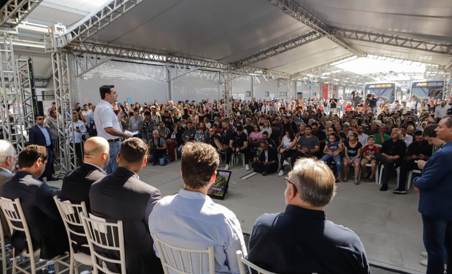 Ratinho Junior inaugura novo terminal metropolitano de São José dos Pinhais