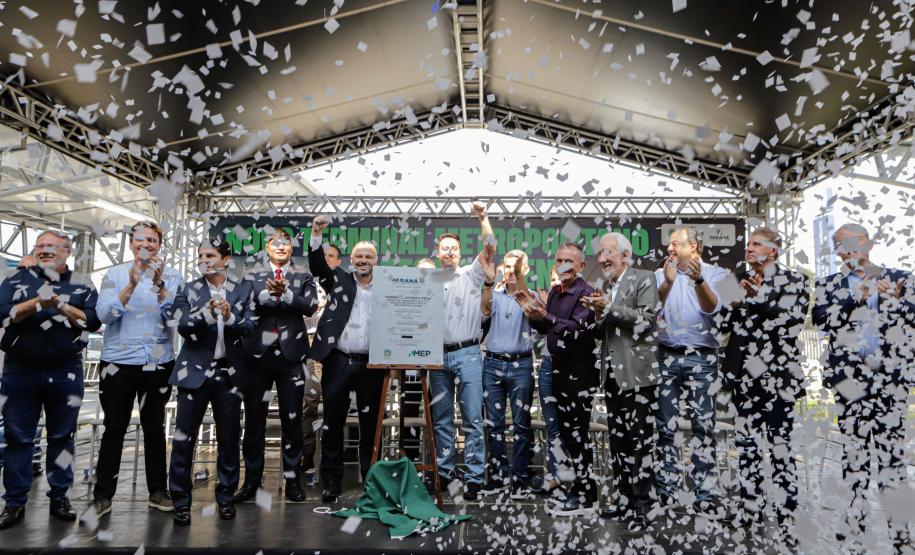 Ratinho Junior inaugura novo terminal metropolitano de São José dos Pinhais