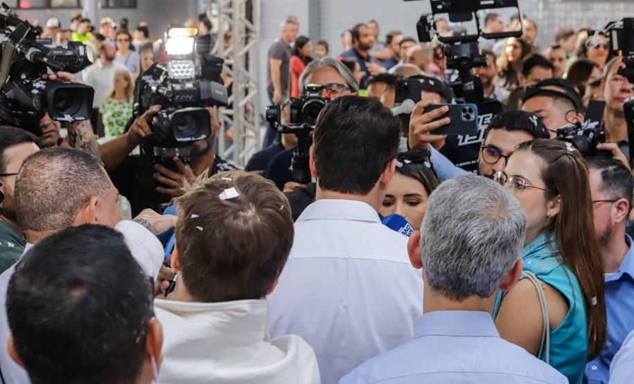Ratinho Junior inaugura novo terminal metropolitano de São José dos Pinhais