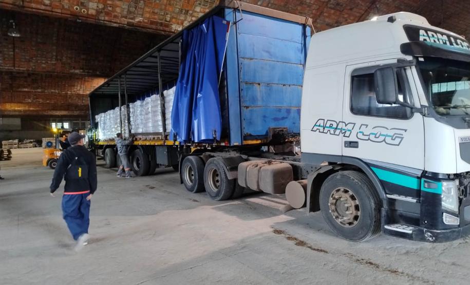 Materiais adquiridos por meio de doação do TCE para atender às vítimas do RS começam a ser entregues