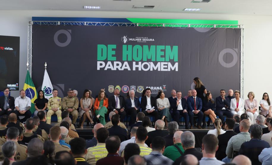 Governador lança projeto de conscientização masculina para combater violência contra a mulher