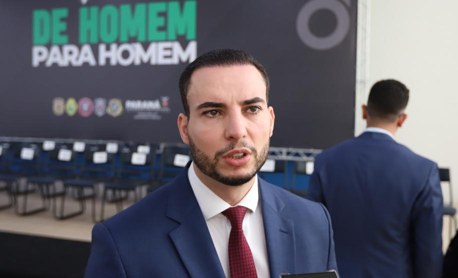 Governador lança projeto de conscientização masculina para combater violência contra a mulher