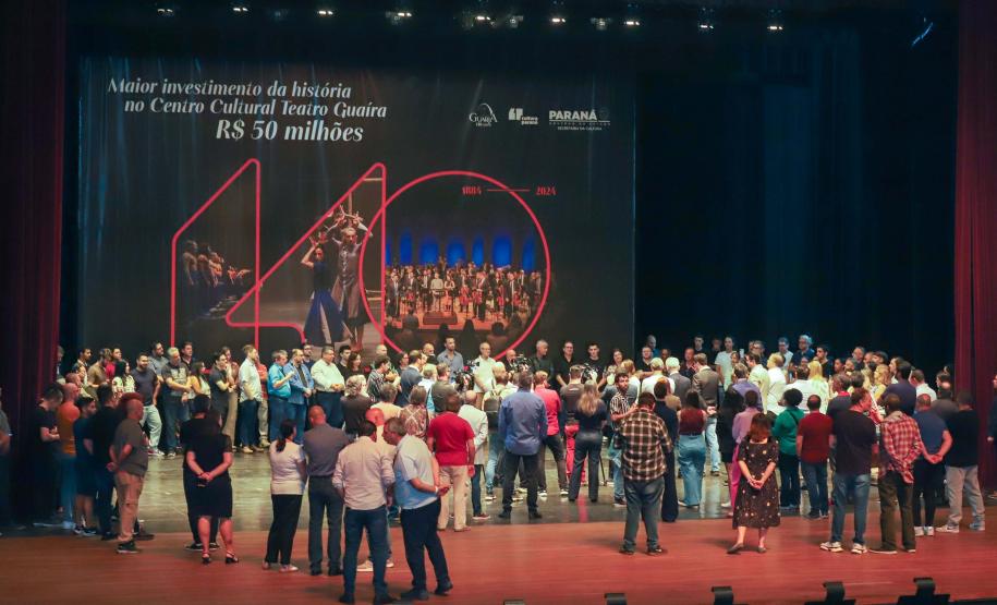 O governador Carlos Massa Ratinho Junior anuncia nesta quinta-feira (12) o repasse R$ 50 milhões para reforma, revitalização, adequação e modernização da estrutura do teatro, além da aquisição de novos equipamentos e instrumentos para Orquestra Sinfônica do Paraná
