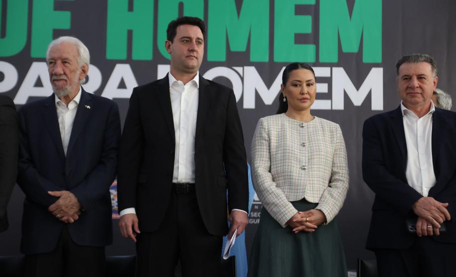 Governador lança projeto de conscientização masculina para combater violência contra a mulher