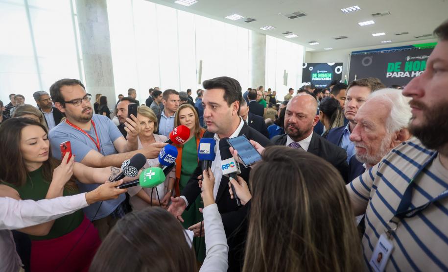 Governador lança projeto de conscientização masculina para combater violência contra a mulher
