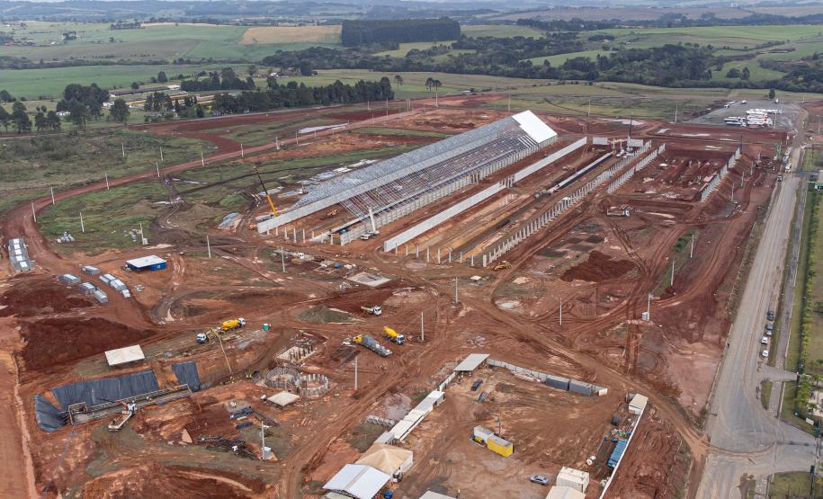 Nova unidade da Potencial na Lapa está recebendo investimento de R$ 1,7 bilhão e vai projetar o grupo para ser um dos líderes mundiais no esmagamento de soja.